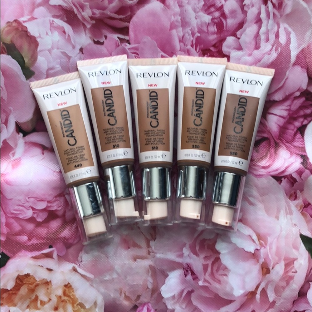 SOLD Revlon Candid Photoready Foundation
